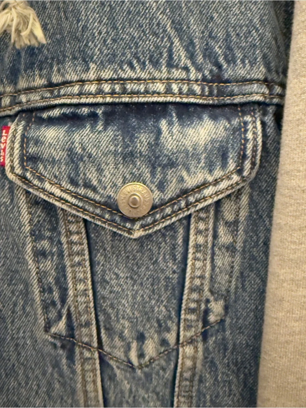 Levi's Blue Denim Jacket with Light Gray Hoodie Sleeves